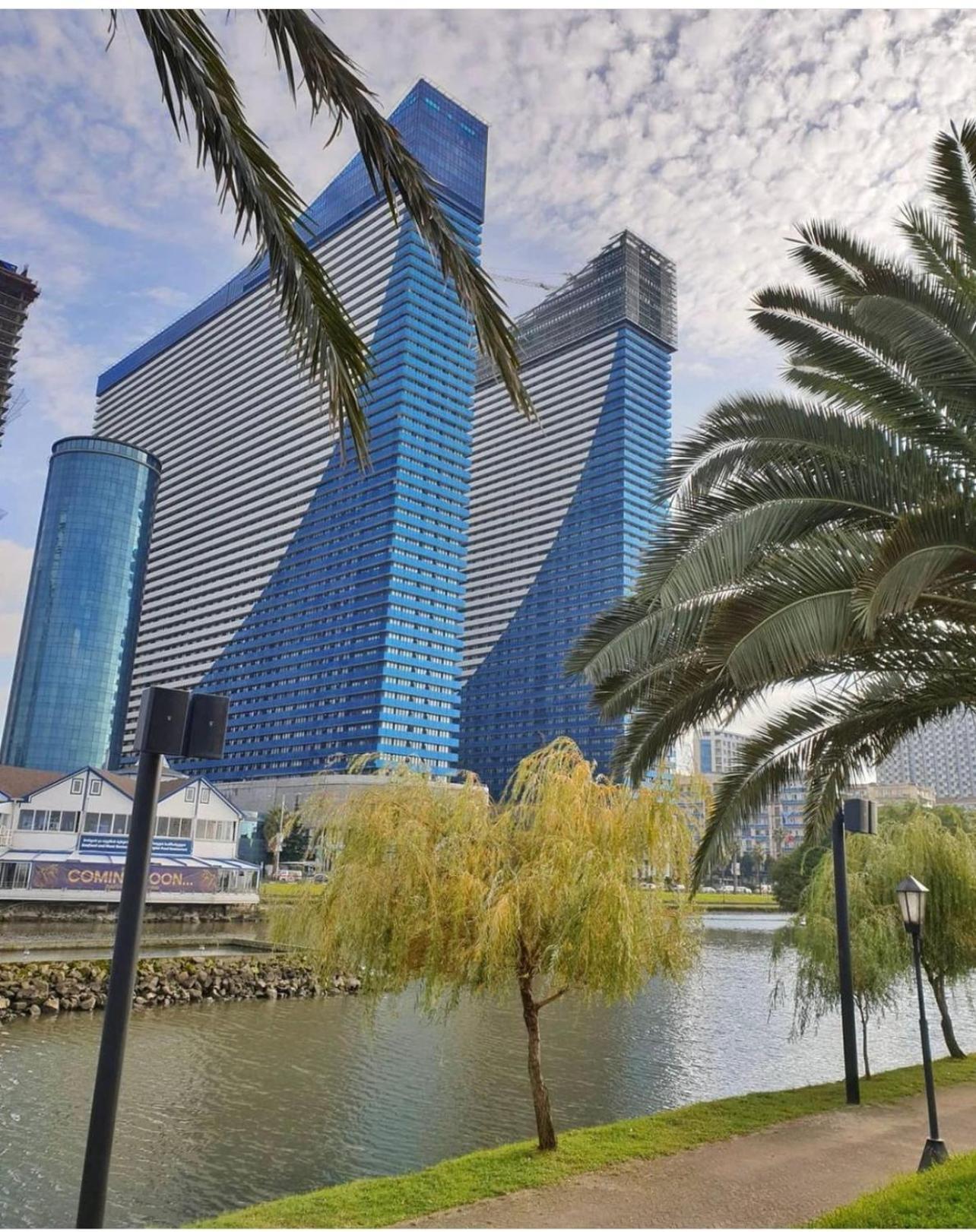 Black Sea Luxury Towers Hotel Batumi Luaran gambar