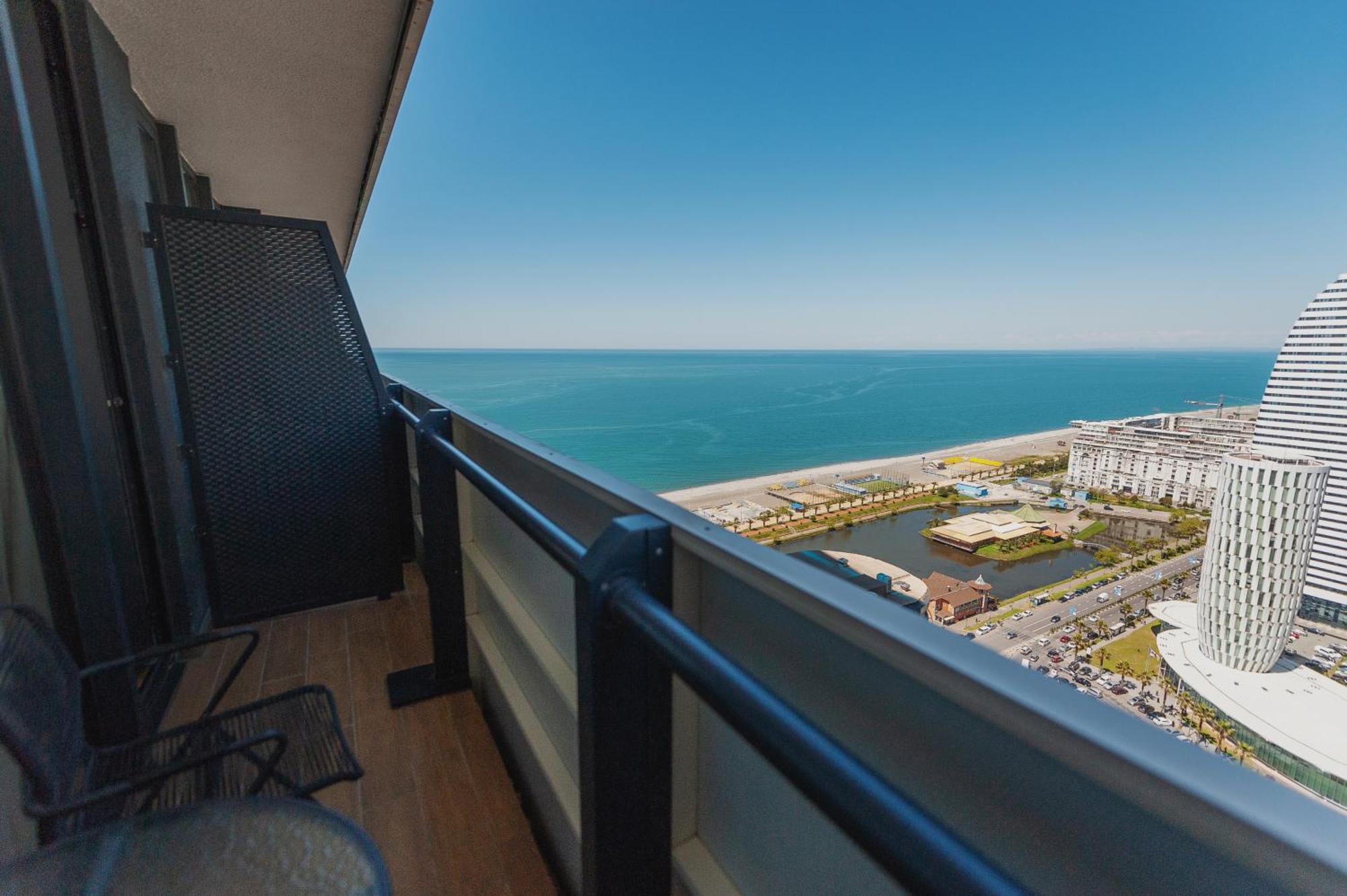 Black Sea Luxury Towers Hotel Batumi Luaran gambar