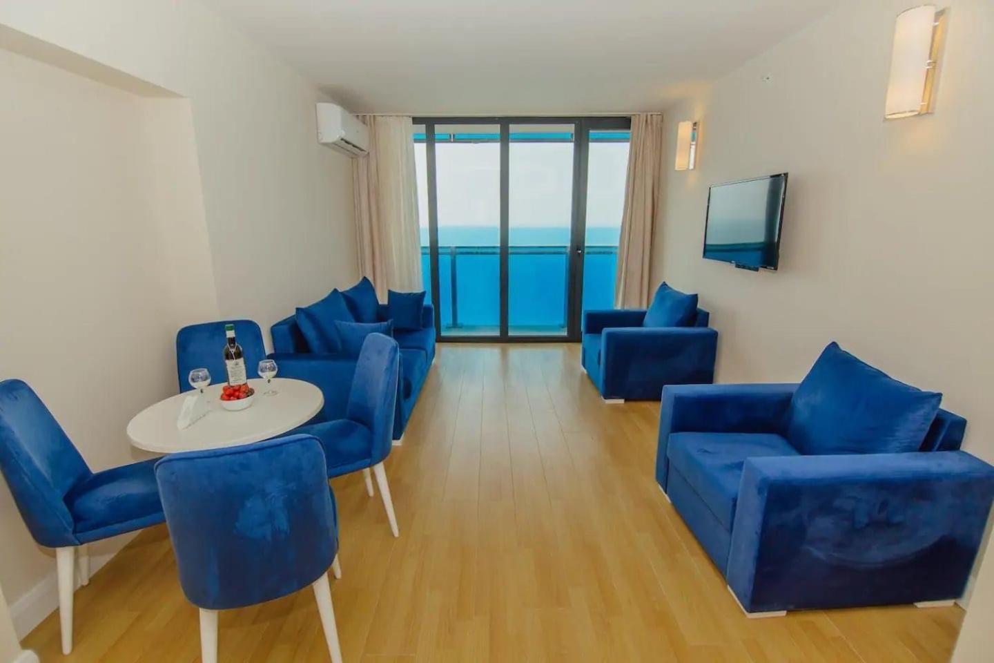 Black Sea Luxury Towers Hotel Batumi Luaran gambar